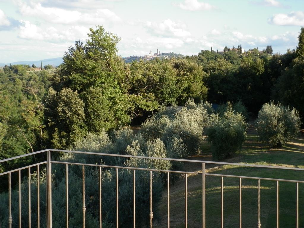 Podere Le Grotte San Gimignano Exterior photo